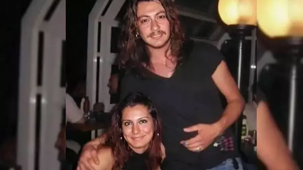 Barış Akarsu sevgilisi Zeynep Koçak kimdir? Öldü mü, nereye gömüldü? Barış Akarsu sevgilisi Zeynep Koçak kimdir? Öldü mü, nereye gömüldü? - 1. Resim