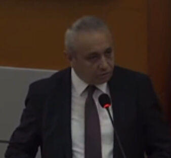 Esenyurt Belediye Meclisinde İstiklal Marşı tartışması sürüyor! ''Belediye başkanı özür dilesin'' - 1. Resim