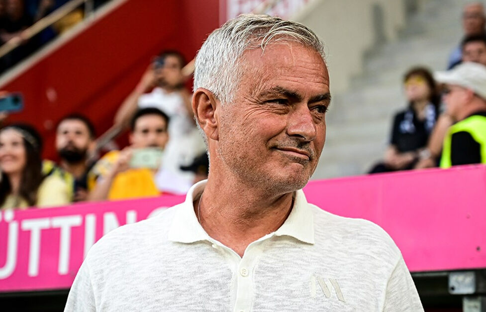 Fenerbahçe Jose Mourinho'nun gönderdiği 3 futbolcudan 13 milyon euro zarar etti Fenerbahçe Jose Mourinho'nun gönderdiği 3 futbolcudan 13 milyon euro zarar etti - 3. Resim