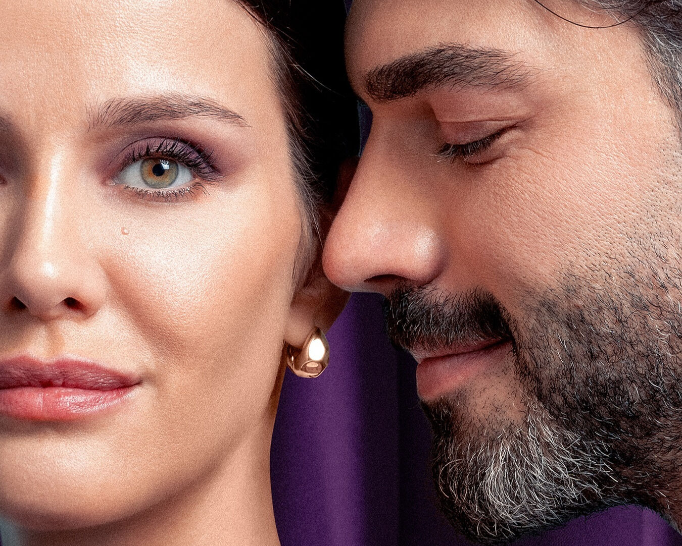 İrem Helvacıoğlu ve Şükrü Özyıldız'lı 'Karadut' dizisinden afiş! Görenler ikiliyi çok yakıştırdı - 5. Resim