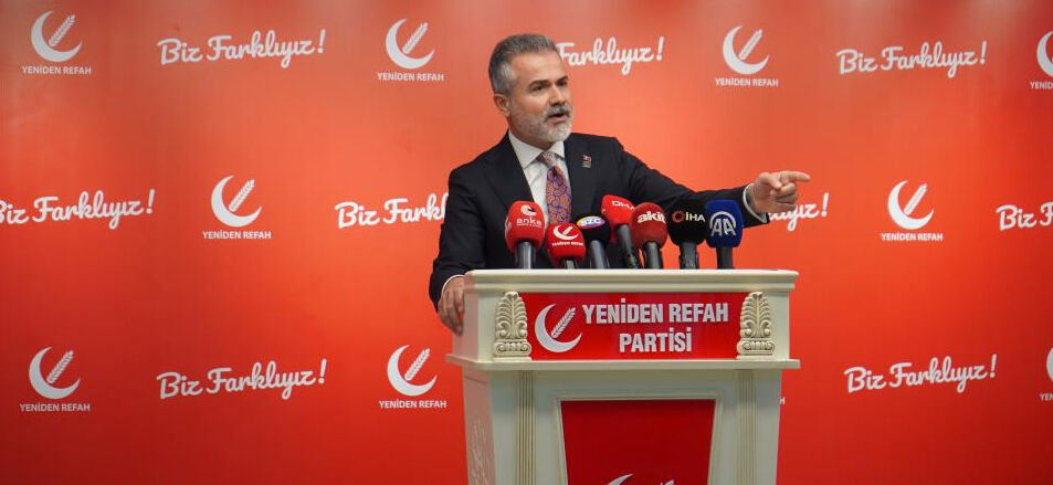 Yeniden Refah Partisi'nden Mehmet Kasım Gülpınar'a istifa tepkisi: Kendi aday olsaydı bağımsızdan kazansaydı Yeniden Refah Partisi'nden Mehmet Kasım Gülpınar'a istifa tepkisi: Kendi aday olsaydı bağımsızdan kazansaydı - 3. Resim