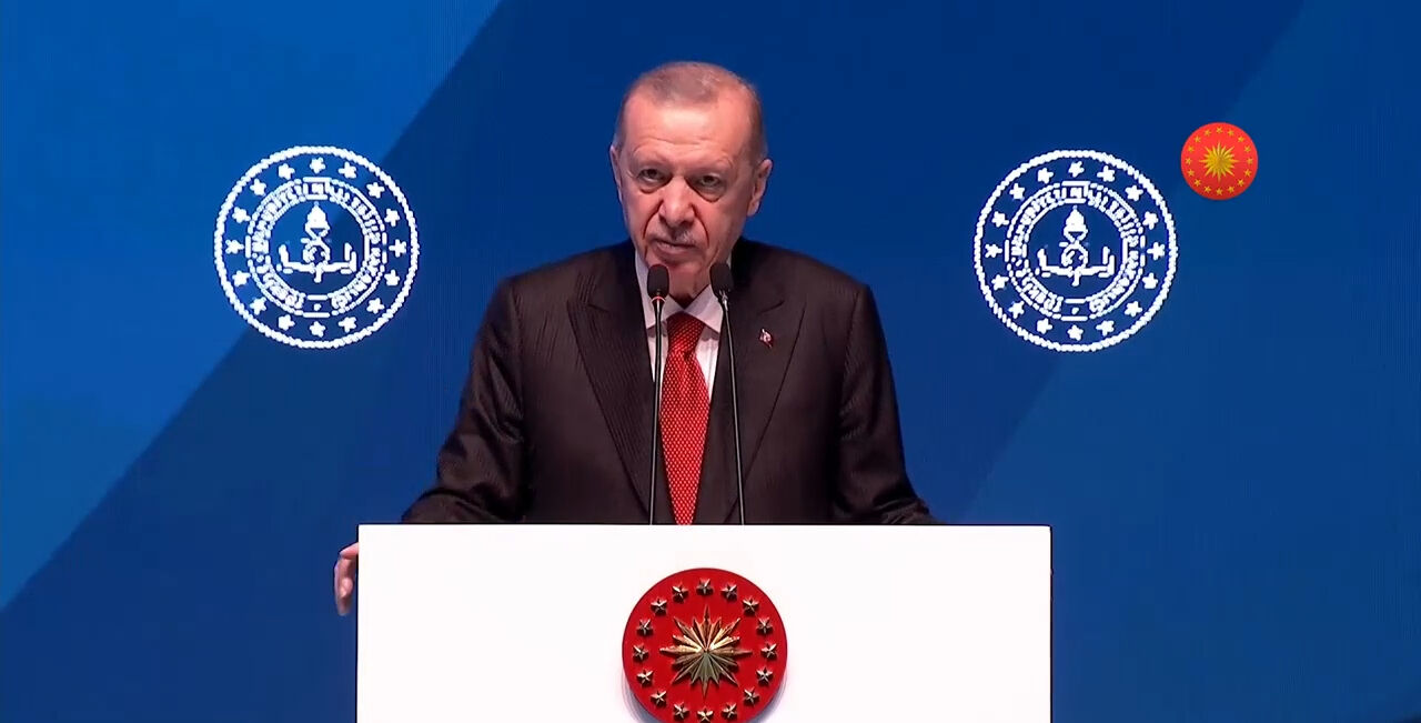 Cumhurbaşkanı Erdoğan'dan muhalefete tepki: Özgürlük maskesiyle istismar meşrulaştırılamaz Cumhurbaşkanı Erdoğan'dan muhalefete tepki: Özgürlük maskesiyle istismar meşrulaştırılamaz - 2. Resim