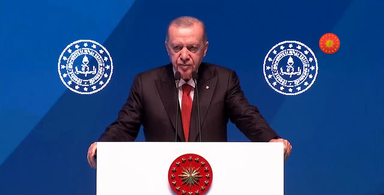 Cumhurbaşkanı Erdoğan'dan muhalefete tepki: Özgürlük maskesiyle istismar meşrulaştırılamaz Cumhurbaşkanı Erdoğan'dan muhalefete tepki: Özgürlük maskesiyle istismar meşrulaştırılamaz - 1. Resim