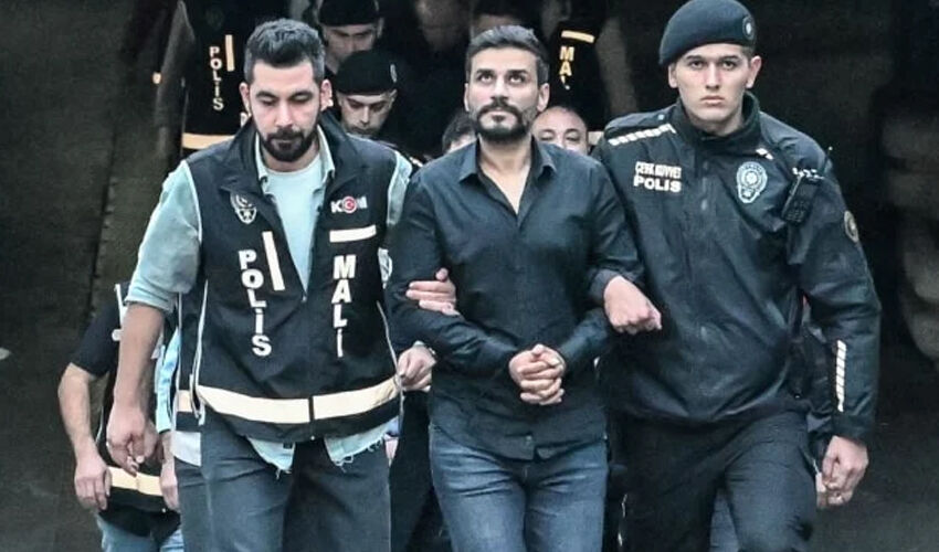 Dilan Polat’ın beklediği karar çıktı: Engin Polat serbest! Savcılığın tahliye kararına itirazı reddedildi Dilan Polat’ın beklediği karar çıktı: Engin Polat tahliye edildi! Savcılıktan itiraz gecikmedi - 1. Resim