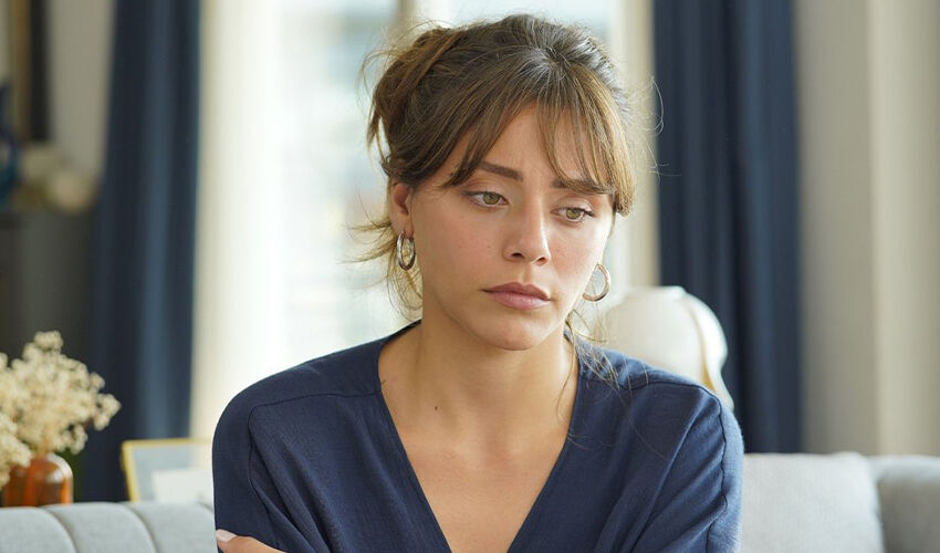 Finalde kıyamet kopmuştu! Kızılcık Şerbeti’nin 3. sezonundan ilk kareler geldi, seyircinin tek bir isteği var - 7. Resim