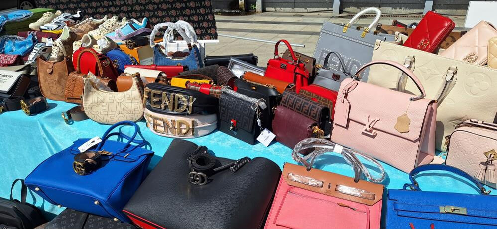 İstanbul'da sahtecilere 54 milyon liralık darbe! - 2. Resim