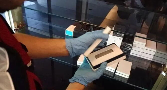 MİT ve jandarma, kripto paralarda yüksek kar vaadi verip milyonlarca insanı dolandıran Robert Velghe'yi yakaladı - 4. Resim