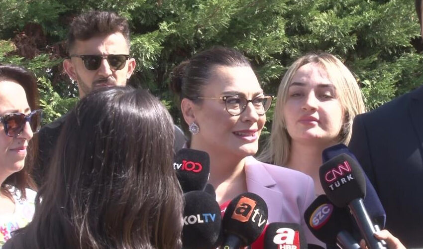 Önce Dilan sonra Engin Polat tahliye oldu! Eşini cezaevinden almaya geldi, ilk kez konuştu Önce Dilan sonra Engin Polat! Eşini cezaevinden almaya gelen geldi, ilk kez konuştu - 5. Resim