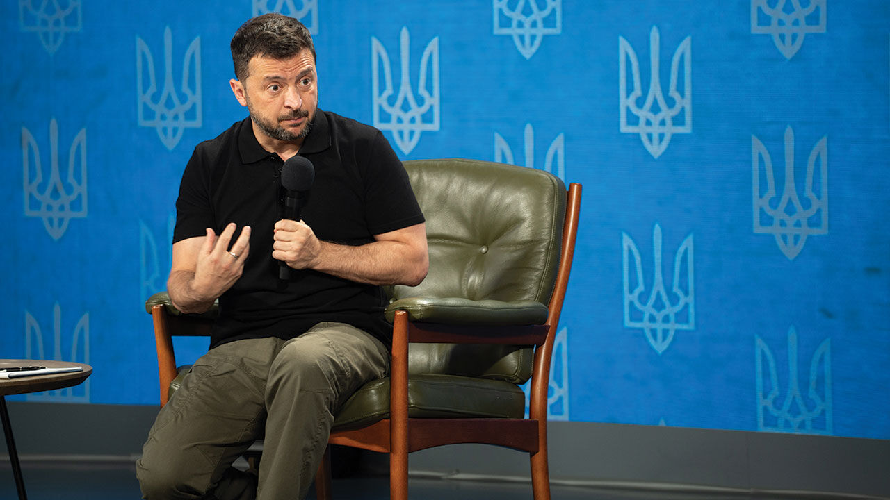 Zelenskiy'den Putin'in zeytin dalına cevap: F16 filosuna ihtiyacımız var Zelenskiy'den Putin'in zeytin dalına cevap: F16 filosuna ihtiyacımız var - 2. Resim