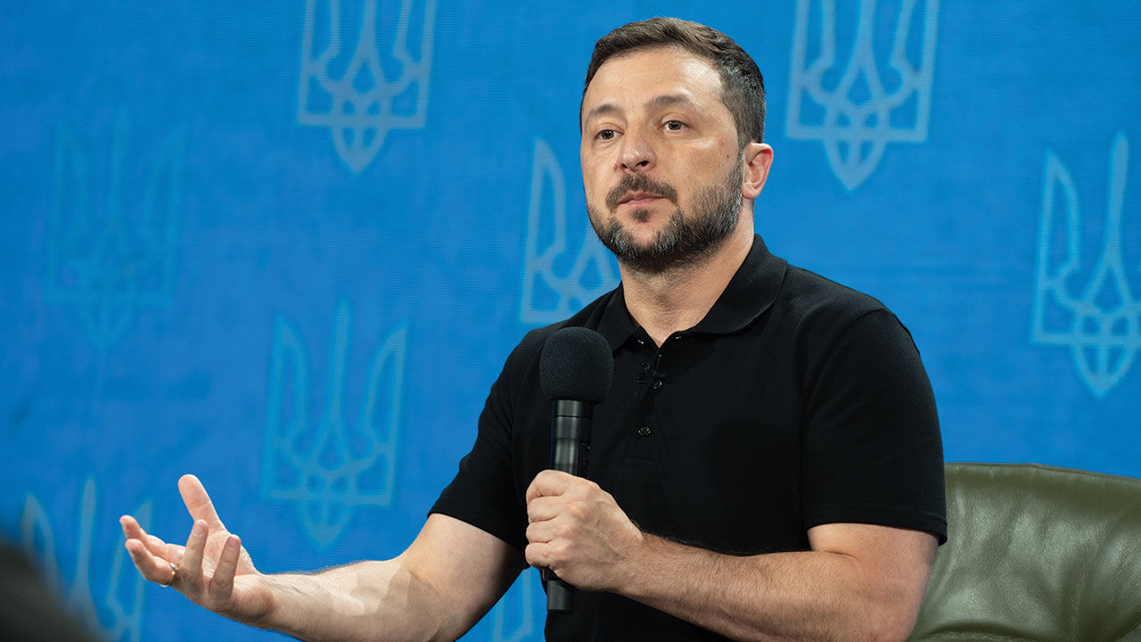 Zelenskiy'den Putin'in zeytin dalına cevap: F16 filosuna ihtiyacımız var Zelenskiy'den Putin'in zeytin dalına cevap: F16 filosuna ihtiyacımız var - 1. Resim