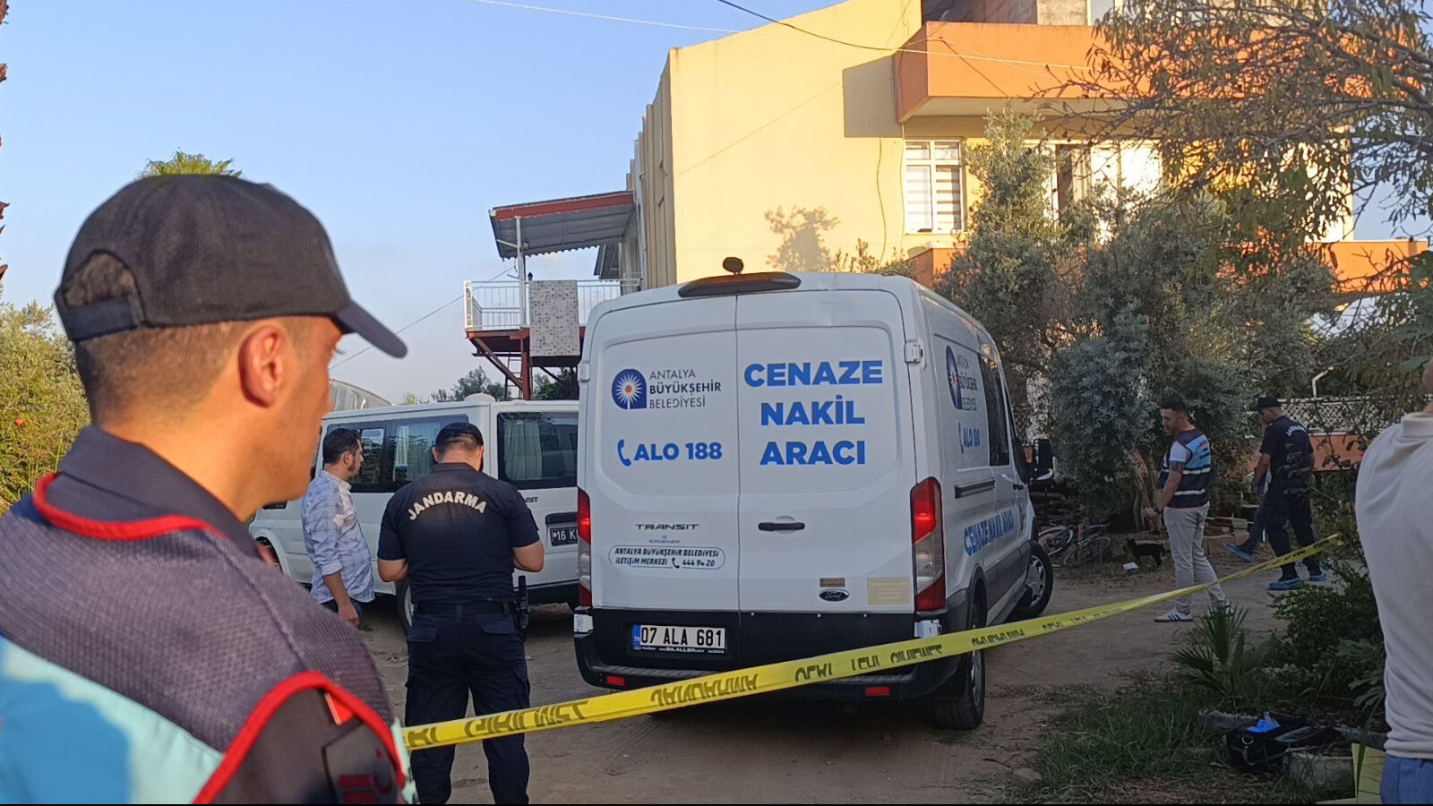 Av tüfeği ile oynarken 10 yaşındaki arkadaşını öldürdü Av tüfeği ile oynarken 10 yaşındaki arkadaşını öldürdü - 2. Resim