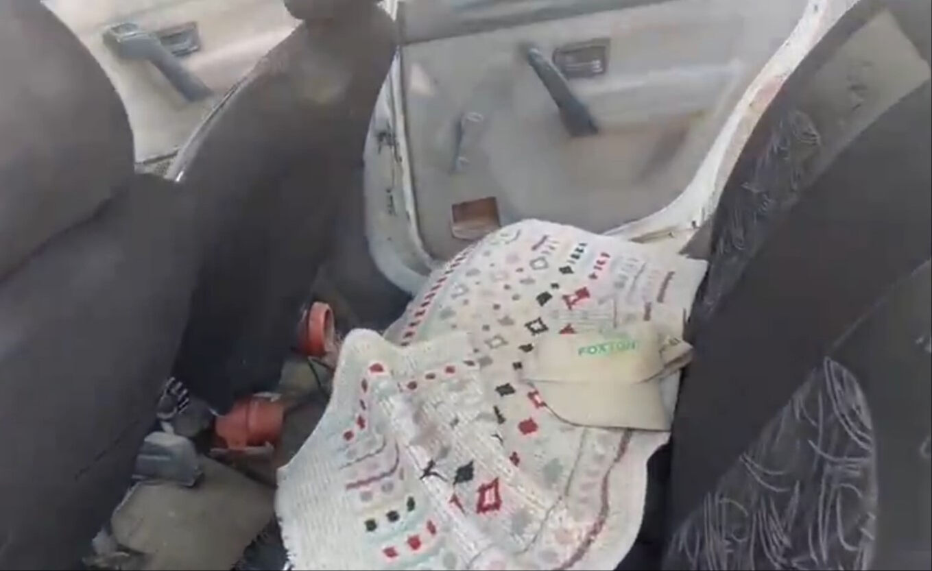 Kafa karıştıran gelişme! Kayıp Narin'in ailesi tutuklanan amcayı ziyaret etti - 7. Resim