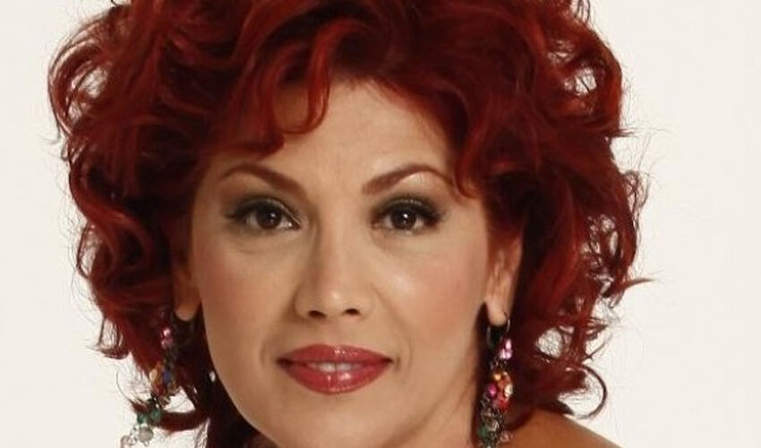 Yoğun bakımdaki Ayşenur Yazıcı’dan haber var! İşte sağlık durumu - 1. Resim