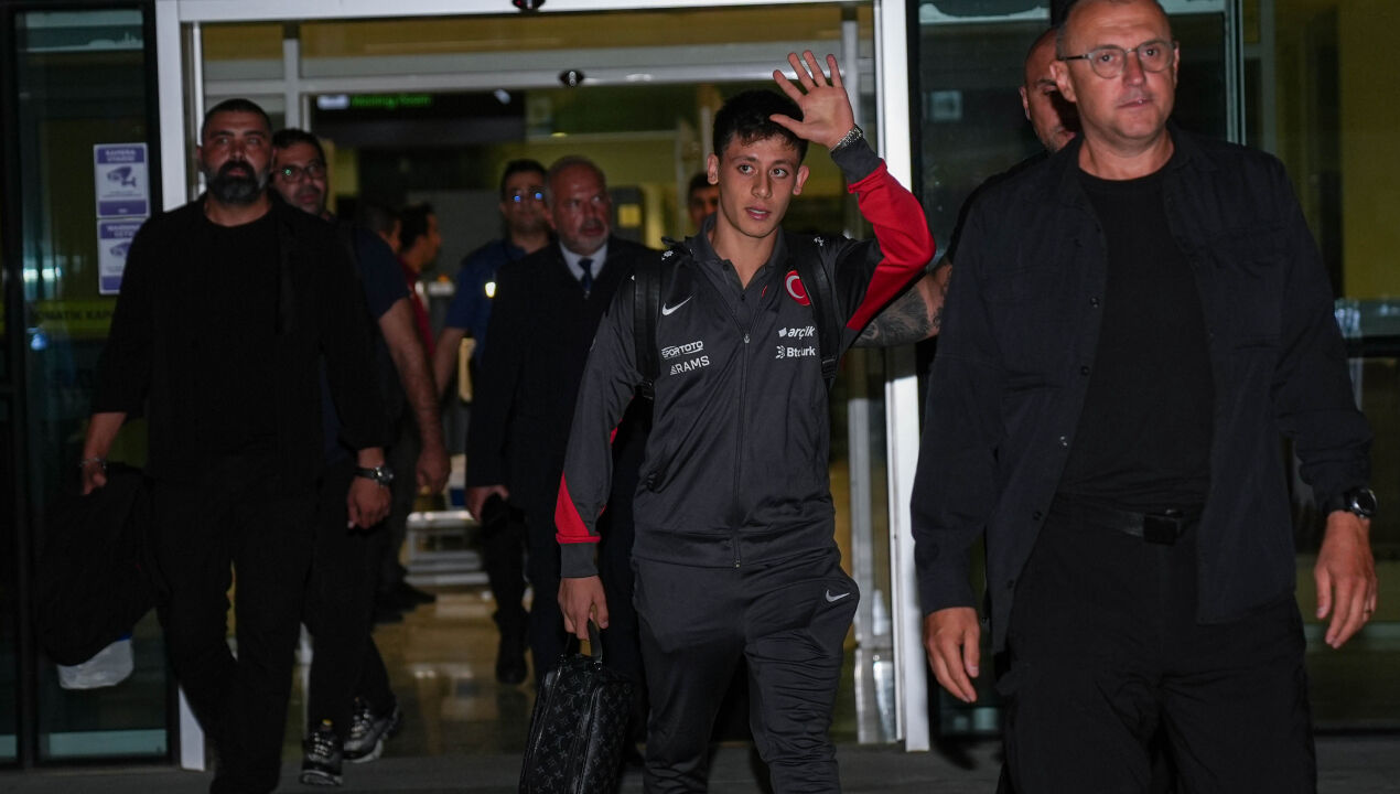 A Milli Takım, İzlanda maçı için İzmir'de - 1. Resim