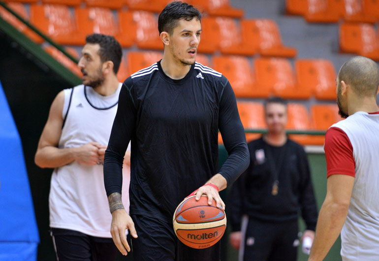 Eski milli basketbolcu İlkan Karaman, trafik kazasında hayatını kaybetti - 1. Resim