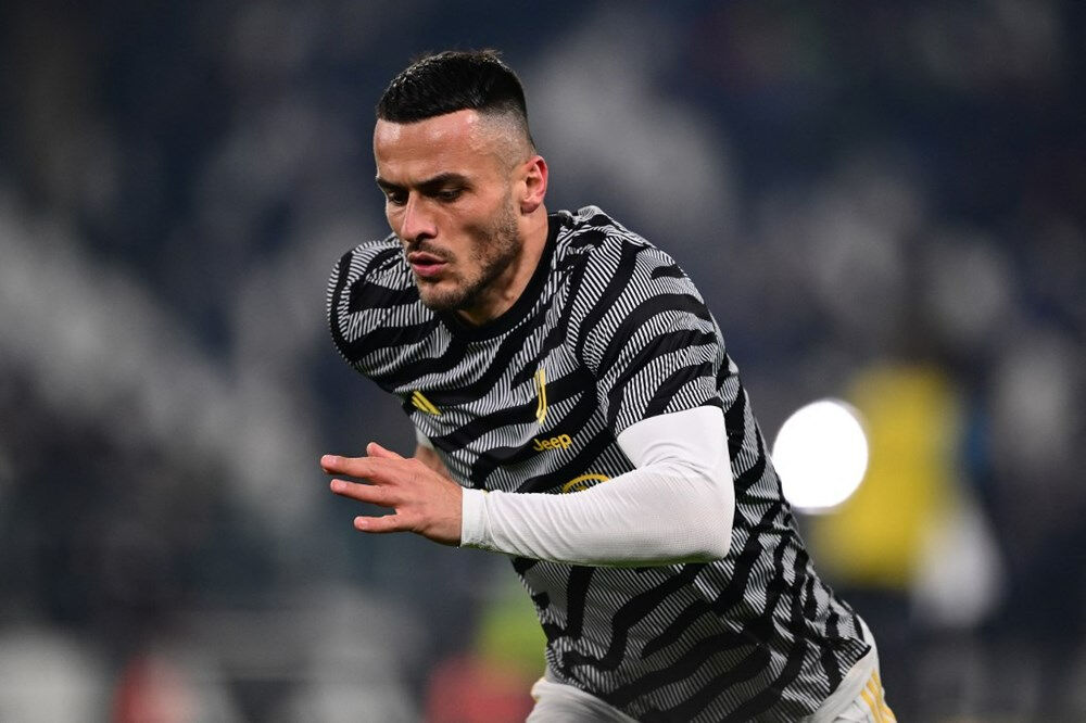 Galatasaray'ın istediği Kostic'e Fenerbahçe talip oldu! İtalyan basını duyurdu - 3. Resim