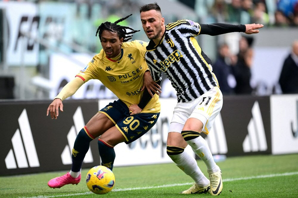 Galatasaray'ın istediği Kostic'e Fenerbahçe talip oldu! İtalyan basını duyurdu - 4. Resim