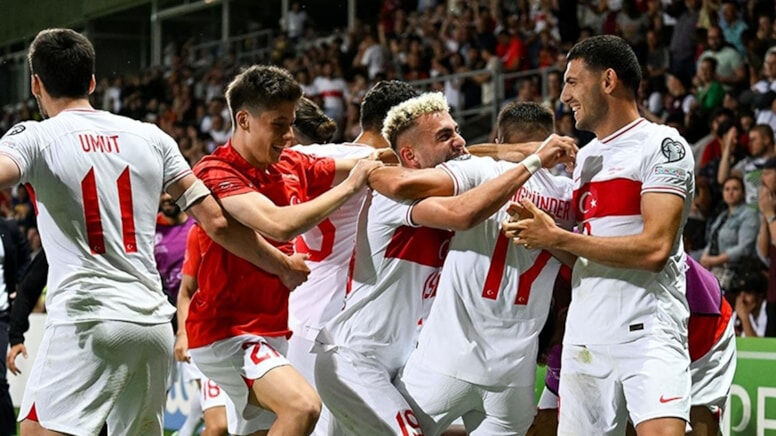 Cezası biten Merih Demiral’ın Türkiye İzlanda maçında olması bekleniyor - 3. Resim