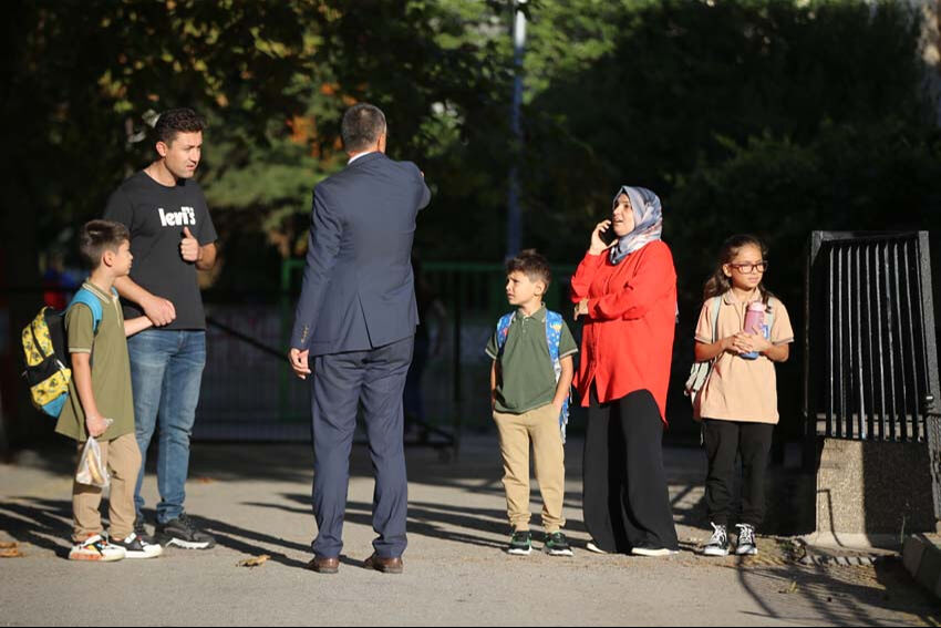 İlk ders zili çaldı, İstanbul'da trafik kilitlendi - 5. Resim