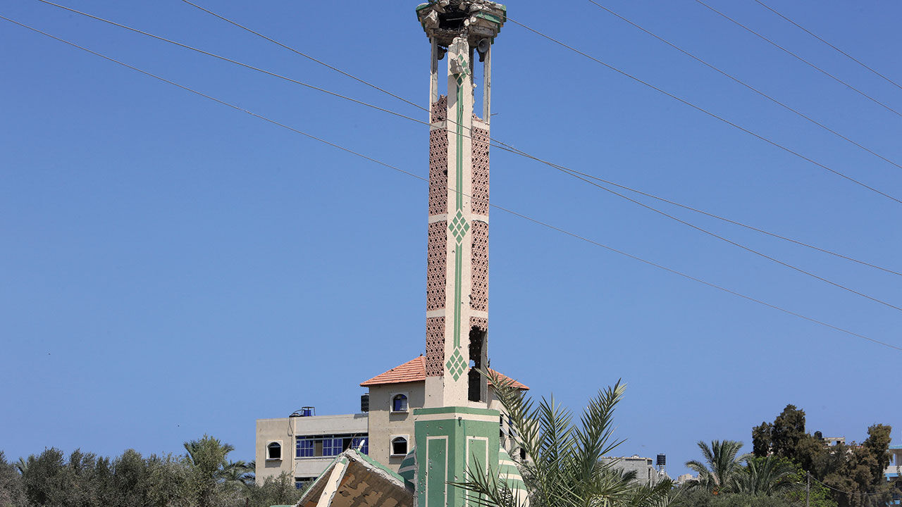 İnsanlık suçu işleyen İsrail, Gazze'de camileri harabeye çevirdi İnsanlık suçu işleyen İsrail, Gazze'de camileri harabeye çevirdi - 2. Resim