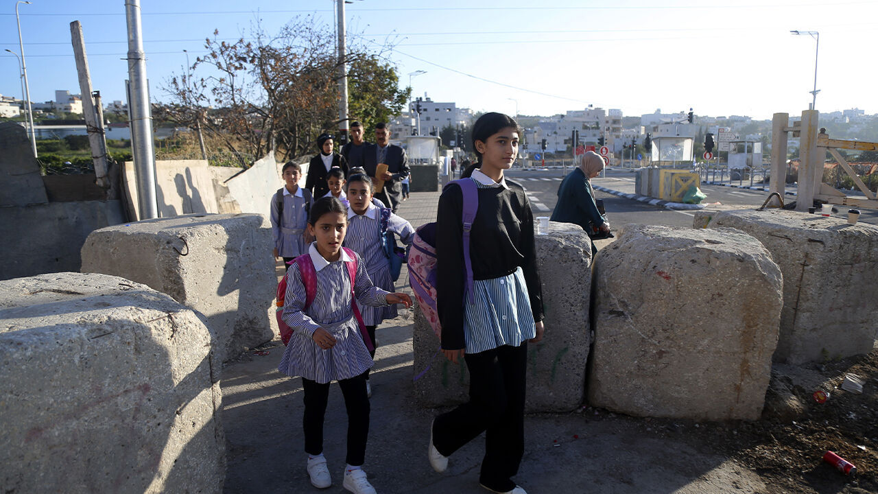 İşgal gölgesinde eğitim! Batı Şeria'da yeni öğretim yılı böyle başladı - 6. Resim