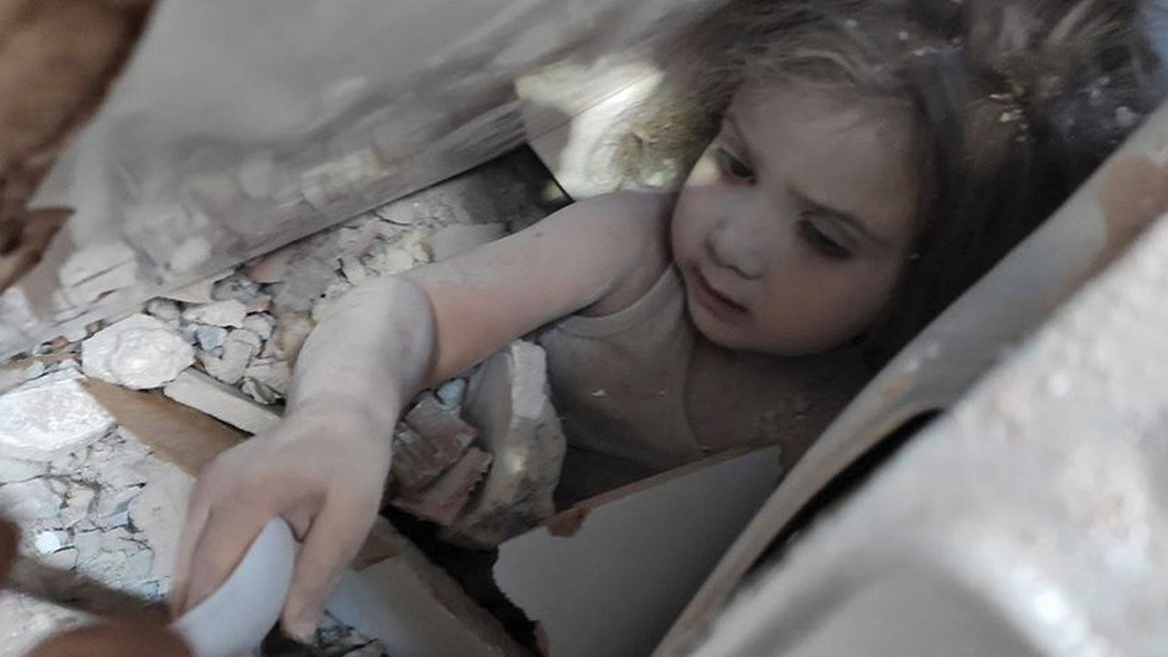 İzmir depreminde enkazdan 91 saat sonra kurtarılan Ayda okula başladı - 2. Resim