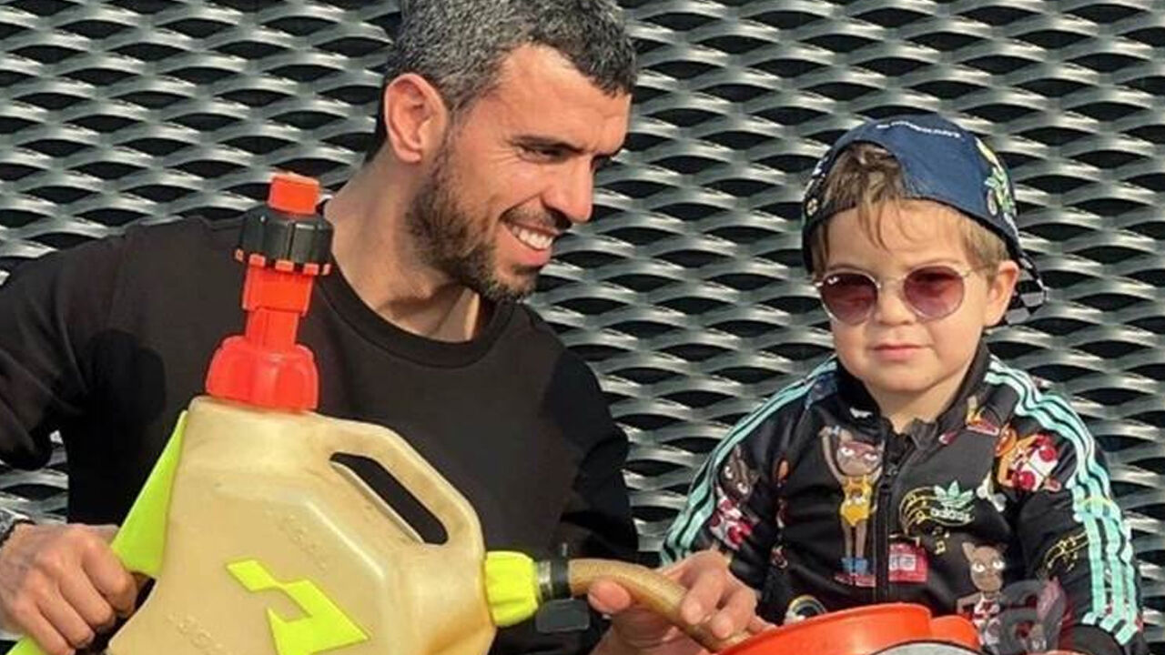 Kenan Sofuoğlu’nun oğlu Zayn Sofuoğlu kaç yaşında? Zayn Sofuoğlu annesi kim? - 2. Resim