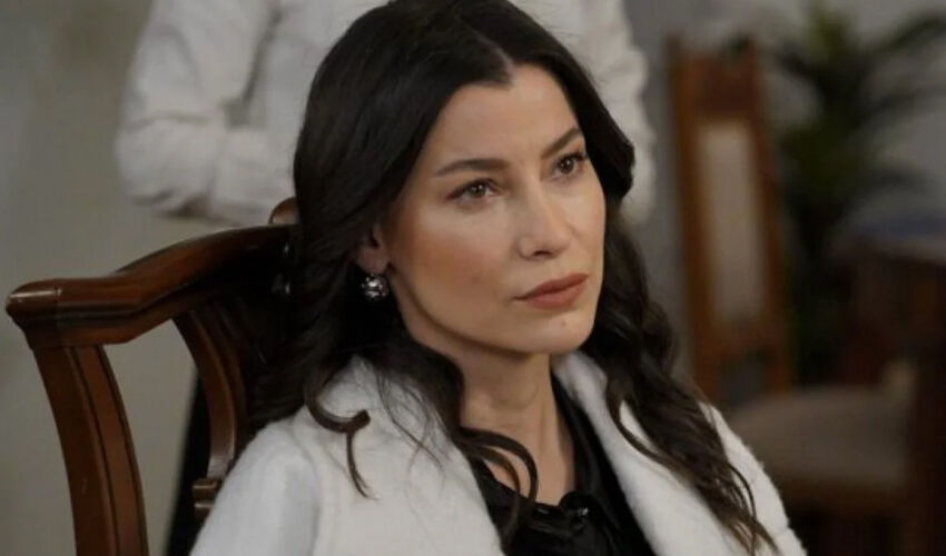 Müjde Uzman ‘Kızılcık Şerbeti’ yorumuna kayıtsız kalamadı! Sözleriyle ateş püskürdü - 3. Resim