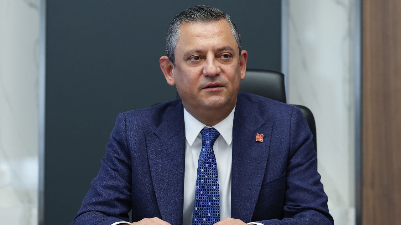 CHP yıl dönümü etkinliklerini iptal etti! Özgür Özel 2 sebep saydı | Türkiye  Gazetesi