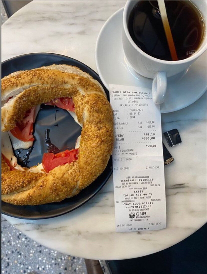 Sabiha Gökçen Havalimanı'nda simit ve çayın fiyatı akıllara durgunluk verdi - 1. Resim