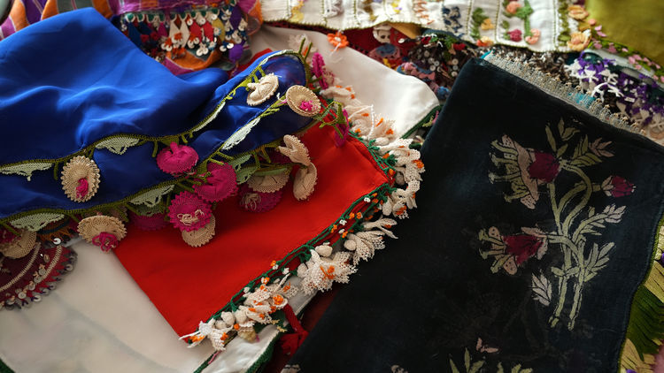 50 yıllık oya koleksiyoneri Emine Semra Erkan: - 3. Resim