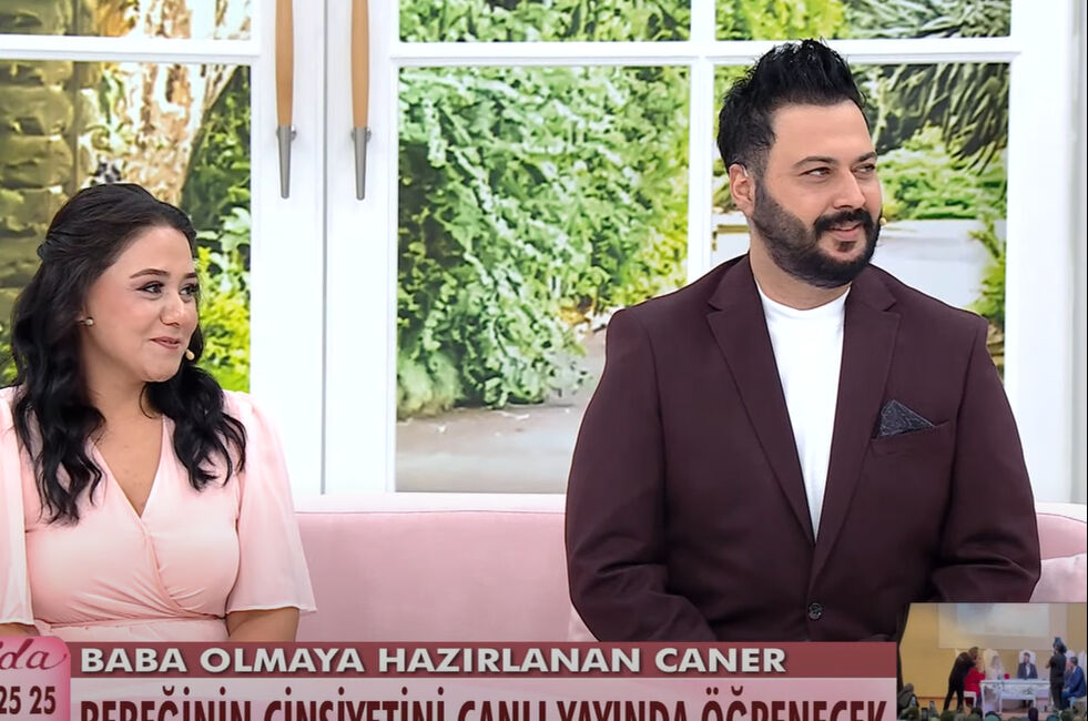 Esra Erol'da yapılan cinsiyet partisi tepki çekti! - 2. Resim