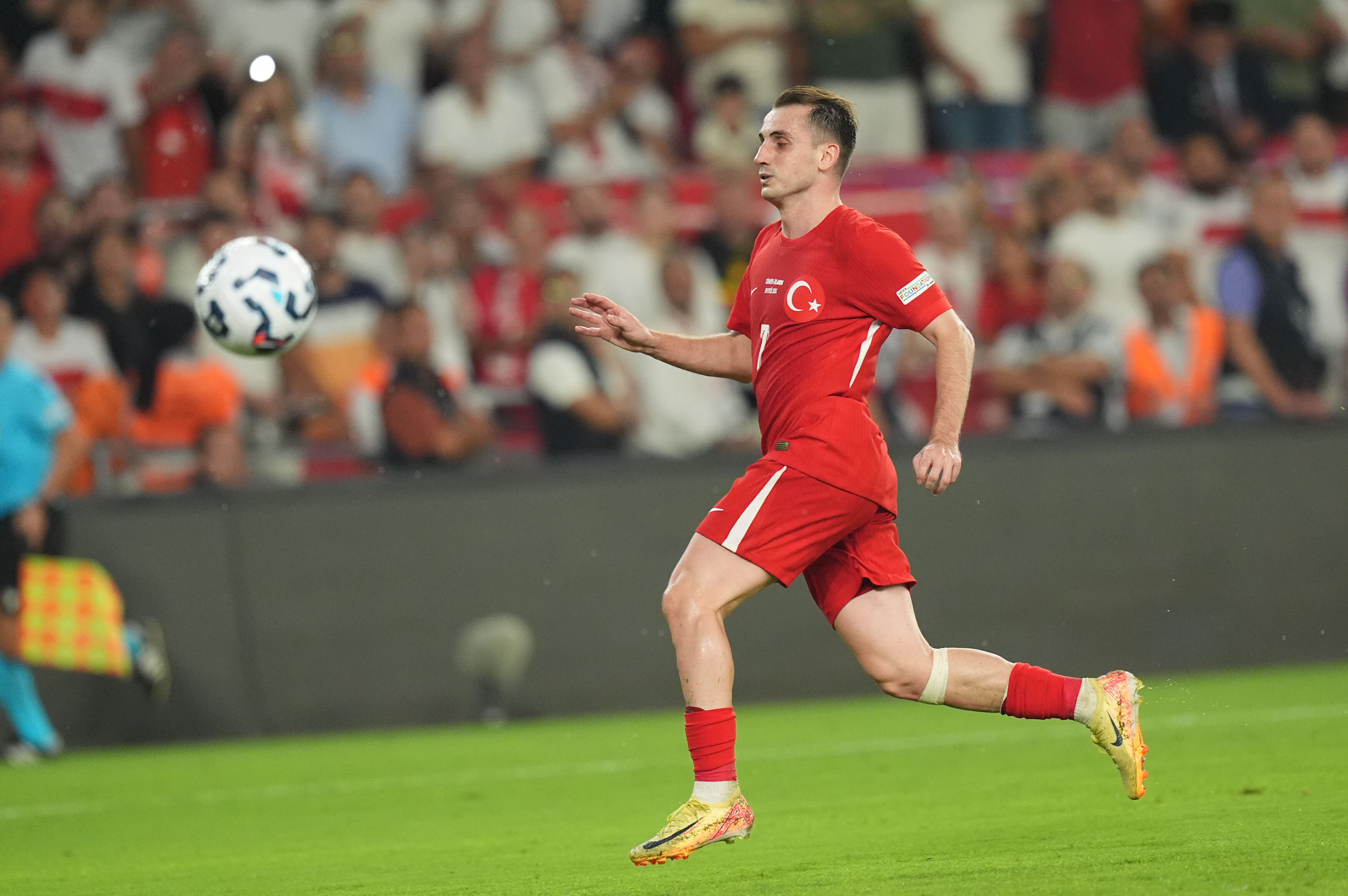 Kerem Aktürkoğlu Portekiz'de manşetlere çıktı! 