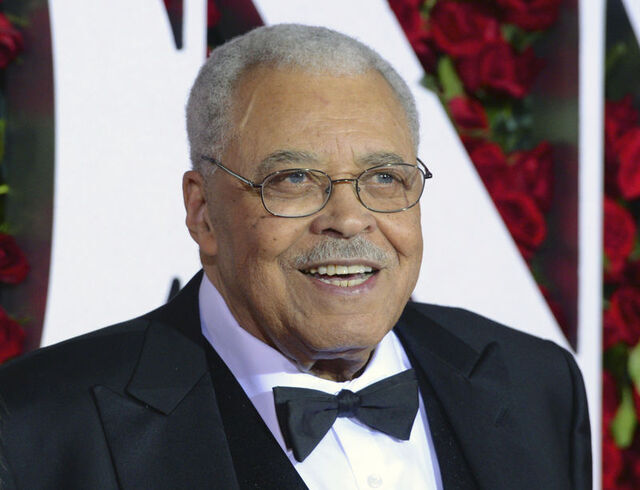 Oyuncu James Earl Jones hayatını kaybetti! Cumhurbaşkanı'na ödül takdim etmişti James Earl Jones
