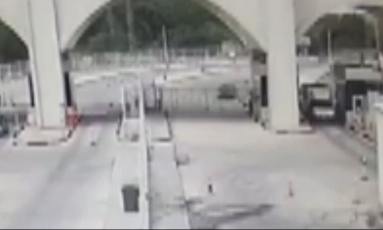 Türkiye-Yunanistan sınırındaki İpsala'da gergin saatler! Sürücü vurularak durduruldu - 2. Resim