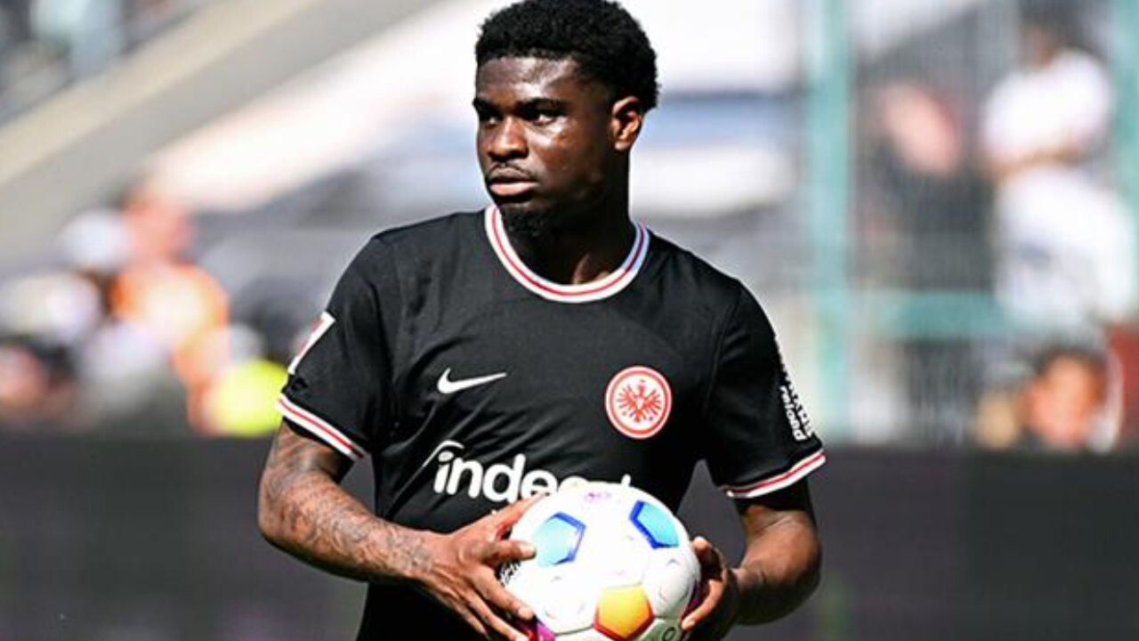 Frankfurt'tan açıklama! Edimbe Galatasaray'a transfer olacak mı? Frankfurt'tan açıklama! Edimbe Galatasaray'a transfer olacak mı? - 1. Resim