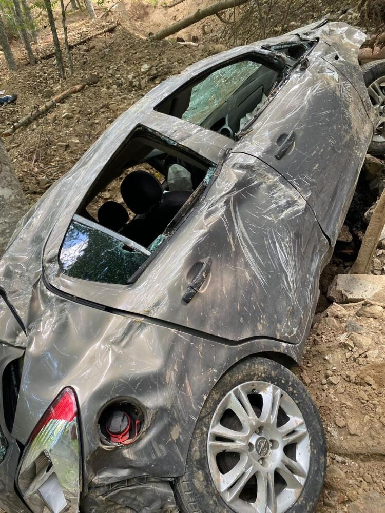 Kiralık araçla kayıplara karışmıştı... Otomobil uçuruma devrildi, sürücü ise ölü bulundu Kiralık araçla kayıplara karışmıştı... Otomobil uçuruma devrildi, sürücü ise ölü bulundu - 2. Resim