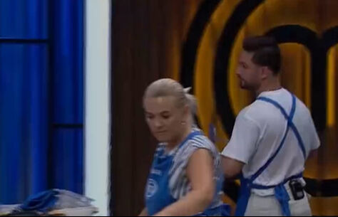 MasterChef'te yürekleri ağza getiren anlar! Yarışmacının yüzüne kızgın yağ döküldü - 2. Resim