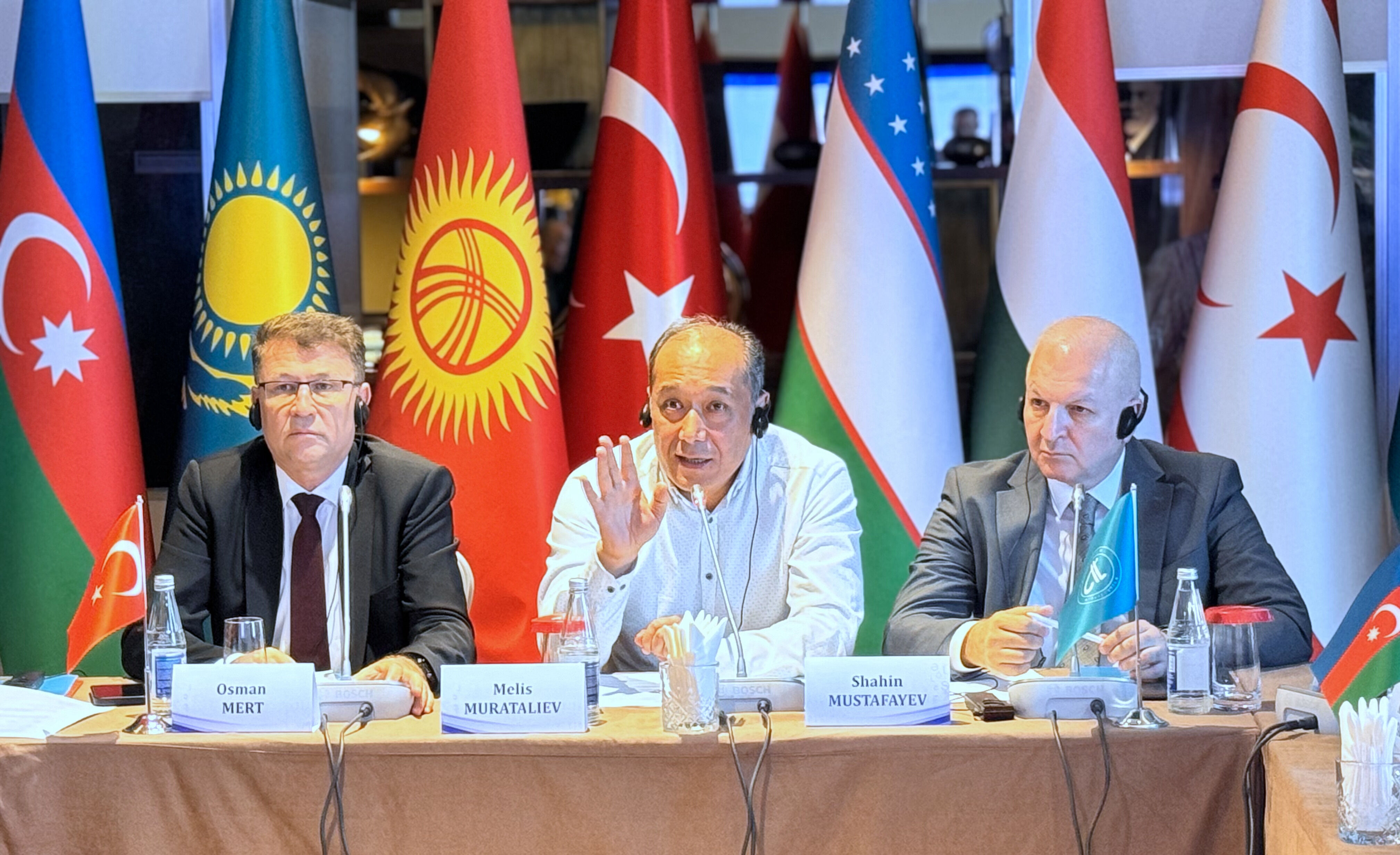 Ortak alfabede beş harf daha... Türk dünyası dil birliği sağlayacak - 1. Resim