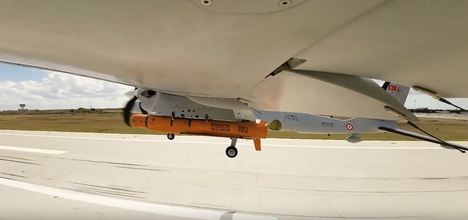 AKINCI TİHA'dan KUZGUN-SS mühimmatıyla tam isabet - 1. Resim