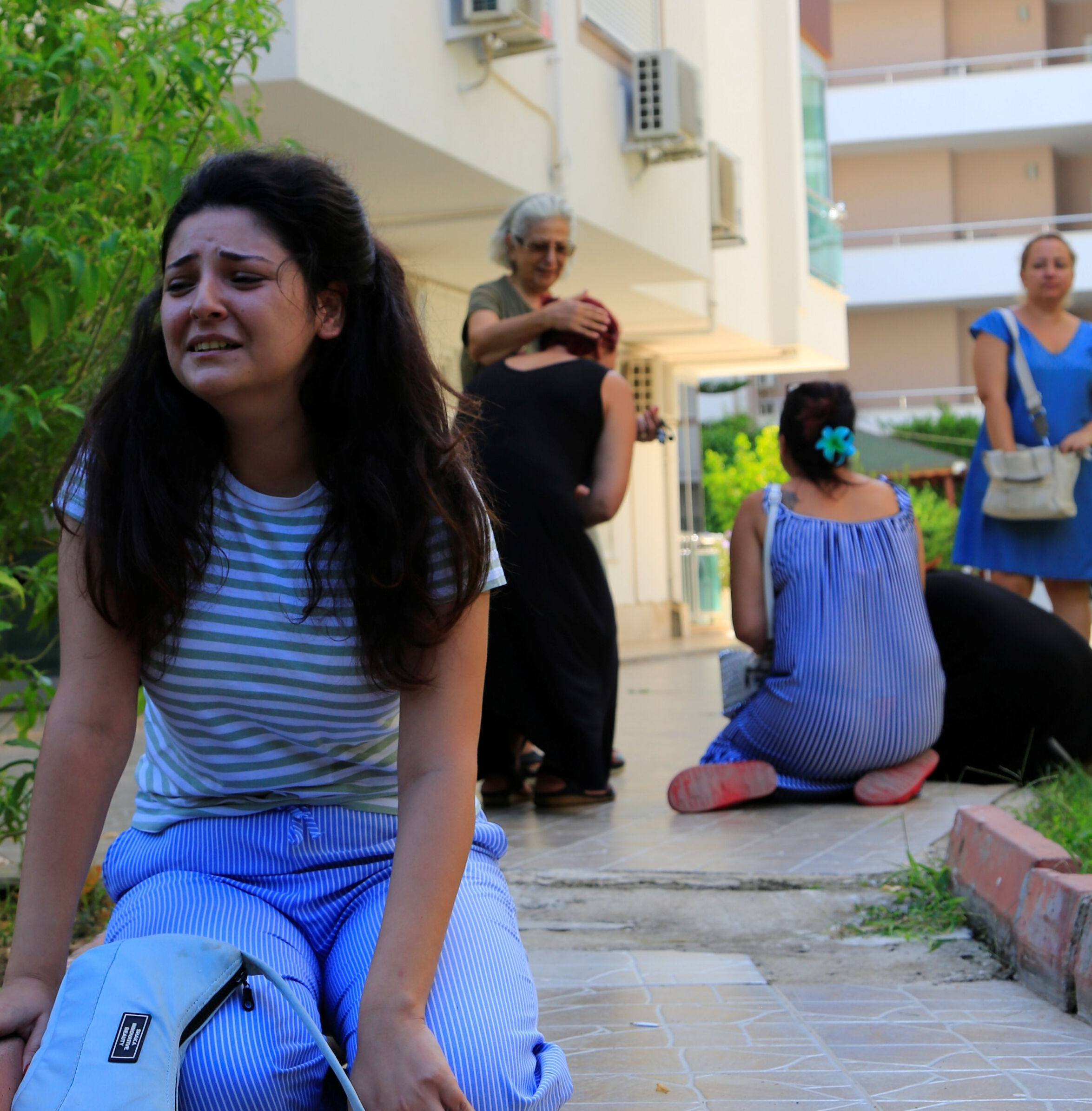 Antalya'da vahşet! Boşanma aşamasındaki karısına kurşun yağdırdı - 3. Resim