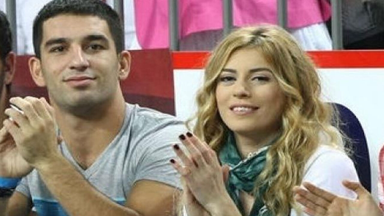 Arda Turan ve Sinem Kobal neden ayrıldı? İşte gerçek sebep... - 1. Resim