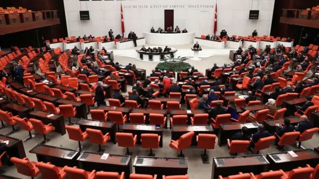 Bayram sonrası 2 yeni torba yasa geliyor! Torba yasa maddeleri neler 2023? Memur ve emekli zammı, staj ve çıraklık sigortası, EYT 5000 prim… - 2. Resim