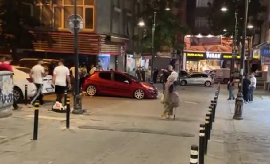 Eyüpsultan'da maskeli saldırgan husumetlisine mermi yağdırdı - 2. Resim