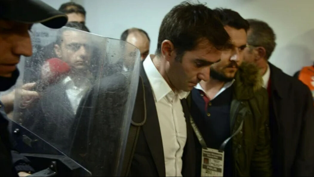 İbrahim Hacıosmanoğlu 9 yıl sonra intikam mı aldı? Olaylı maçın hakemlerinin işine son verdi - 5. Resim