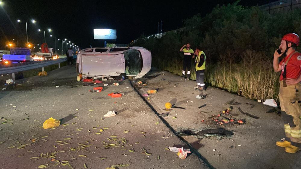 İstanbul'da feci kaza! Ölü ve yaralılar var İstanbul'da feci kaza! Ölü ve yaralılar var - 2. Resim