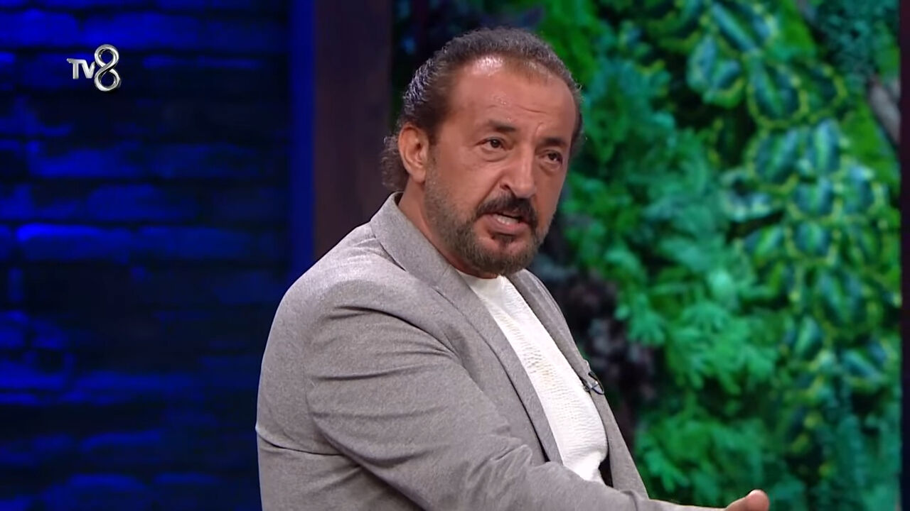 MasterChef'te büyük gerginlik! Mehmet şef çileden çıktı: Ağır konuşacağım, terbiyesizlik yapıyorsunuz MasterChef'te büyük gerginlik! Mehmet şef çileden çıktı: Ağır konuşacağım, terbiyesizlik yapıyorsunuz - 1. Resim