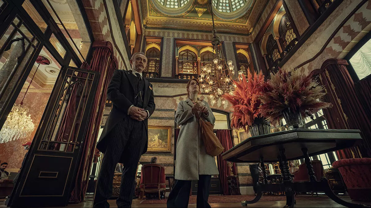 Netflix'ten müjde! 'Pera Palas'ta Gece Yarısı'nın 2. sezonu için tarih verildi... Netflix'ten müjde! 'Pera Palas'ta Gece Yarısı'nın 2. sezonu için tarih verildi... - 1. Resim