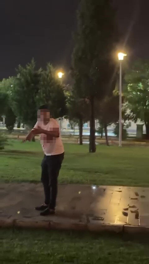 Şehir magandası Antalya'da ortaya çıktı! Önce laf attı, sonra bıçakladı - 1. Resim