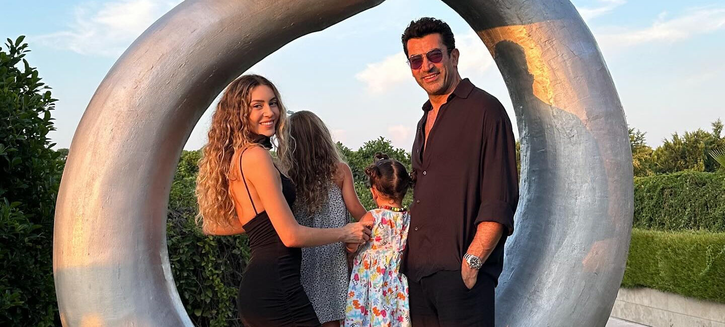 Sinem Kobal ve Kenan İmirzalıoğlu tatilde! Kızlarını görenler “Biri anneye biri babaya çekmiş” yorumunu yaptı - 3. Resim